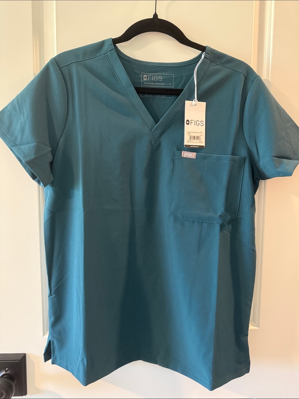 FIGS Teal V-Neck Scrub Top